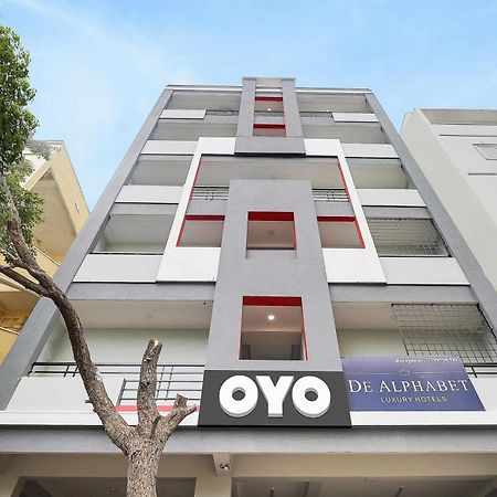 Super Townhouse De Alphabet Hotel Kukatpally Nexus Mall Χιντεραμπάντ Εξωτερικό φωτογραφία