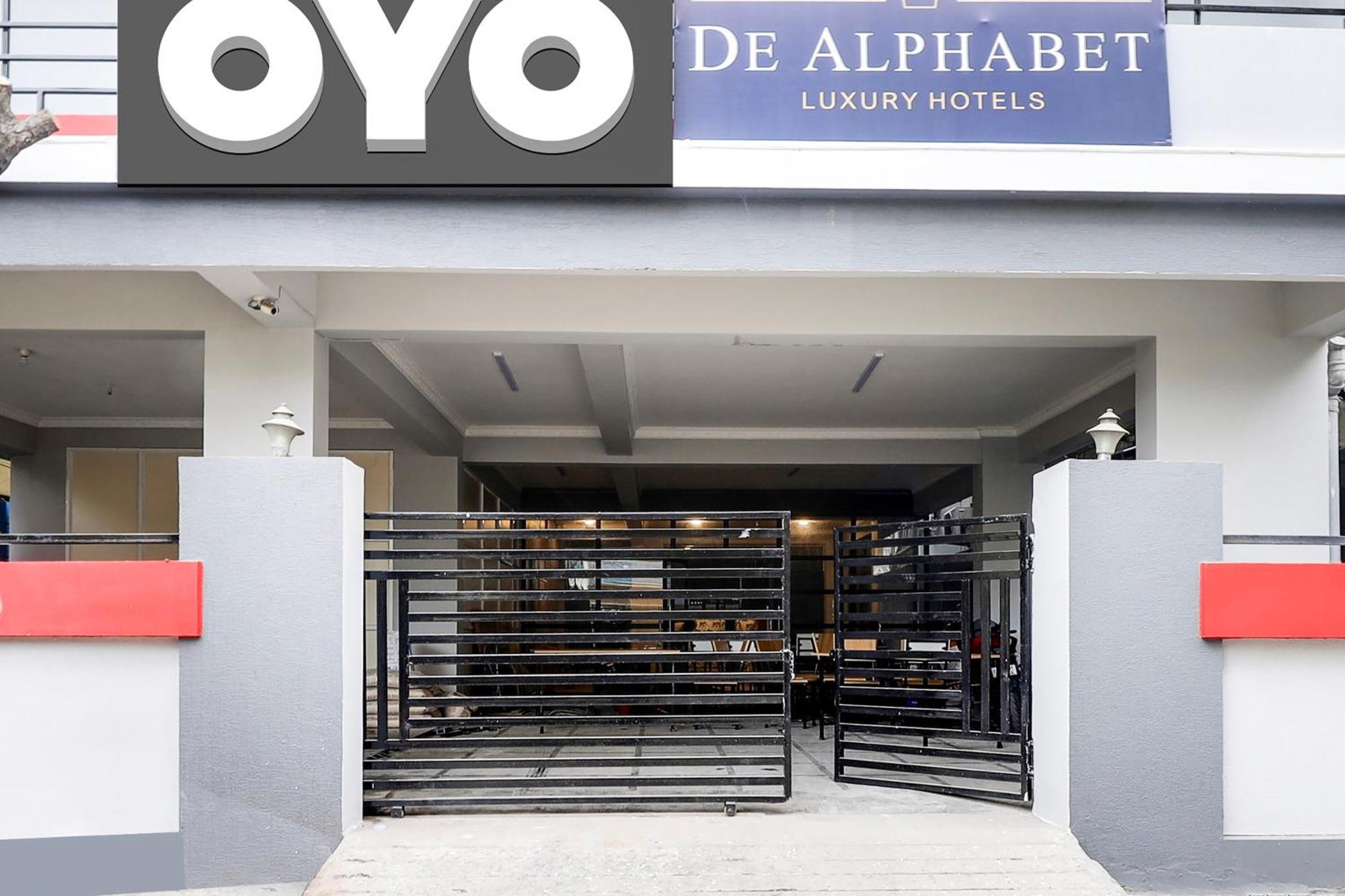 Super Townhouse De Alphabet Hotel Kukatpally Nexus Mall Χιντεραμπάντ Εξωτερικό φωτογραφία