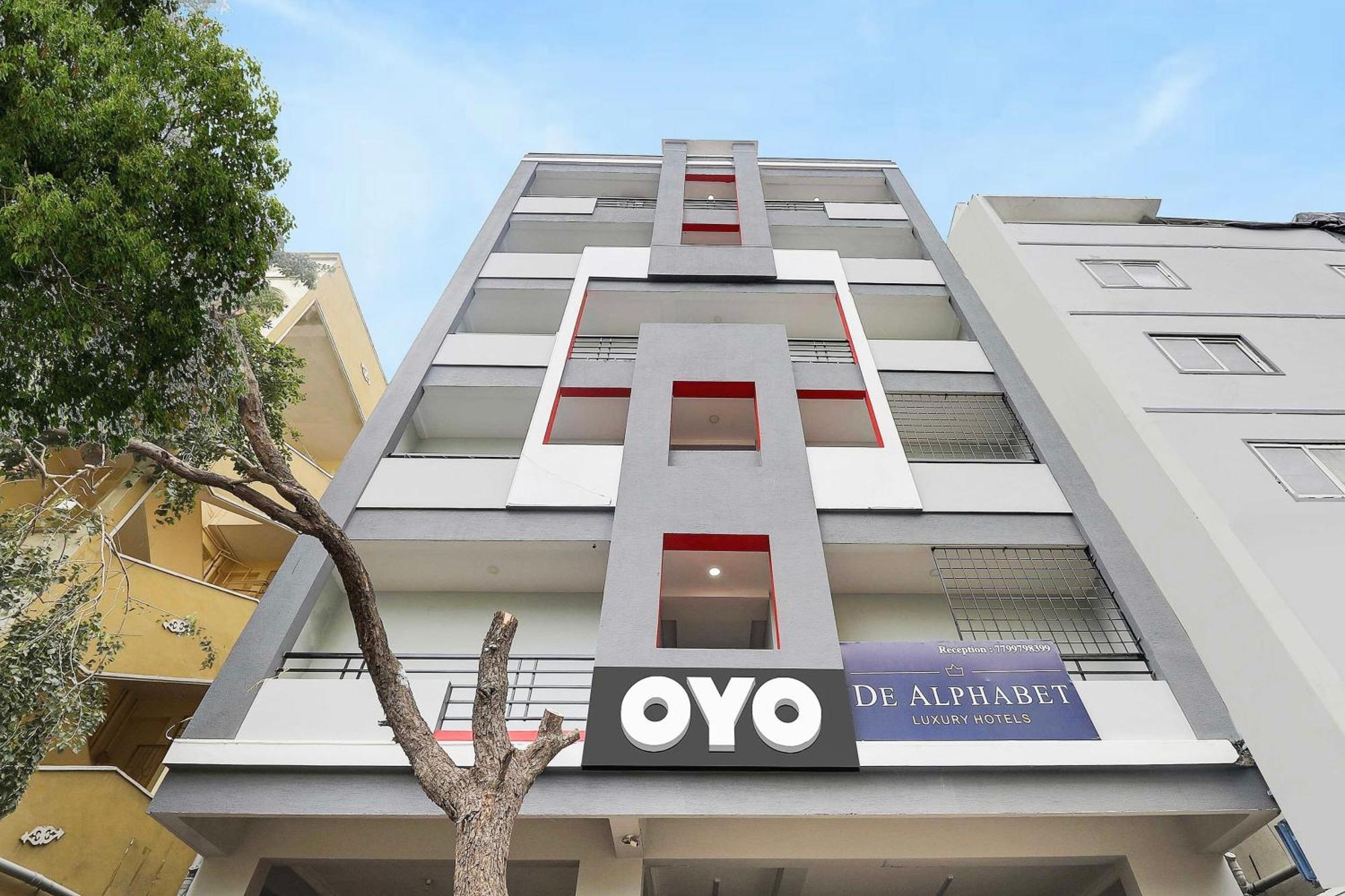 Super Townhouse De Alphabet Hotel Kukatpally Nexus Mall Χιντεραμπάντ Εξωτερικό φωτογραφία